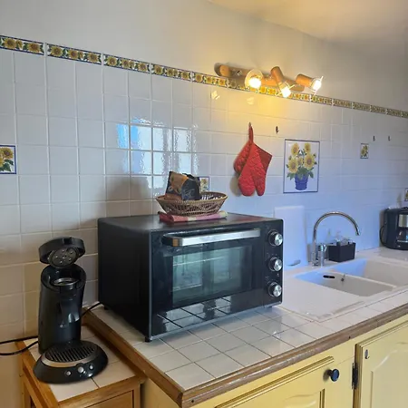 Maison De Village Calme Et Agreable Holiday home *