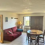Maison De Village Calme Et Agreable *